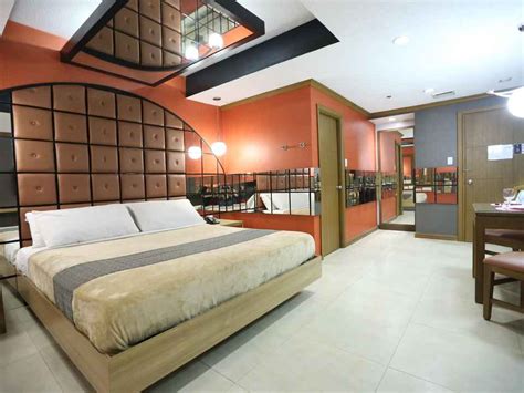 victoria court san fernando pampanga.